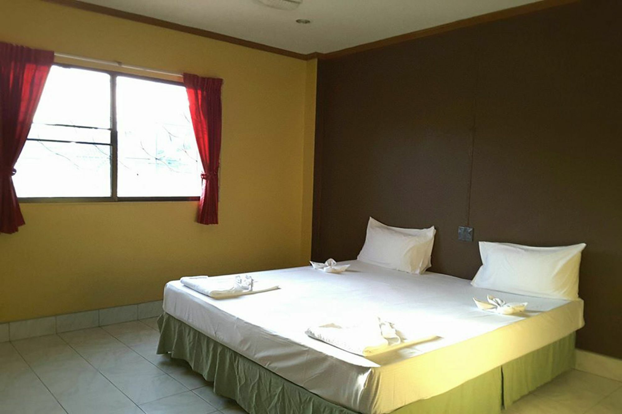 Hostel Kookkai House Patong Exterior foto