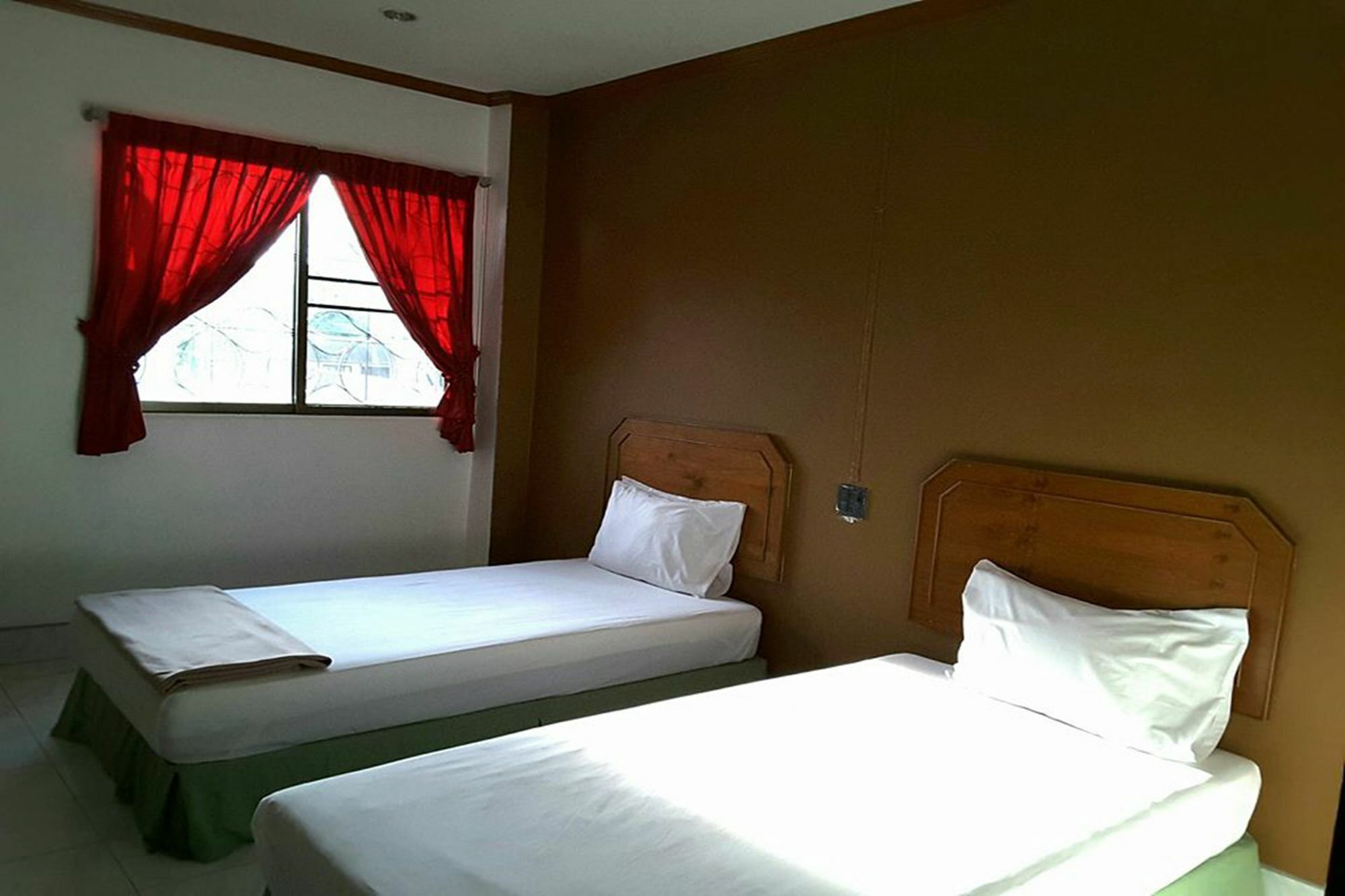 Hostel Kookkai House Patong Exterior foto