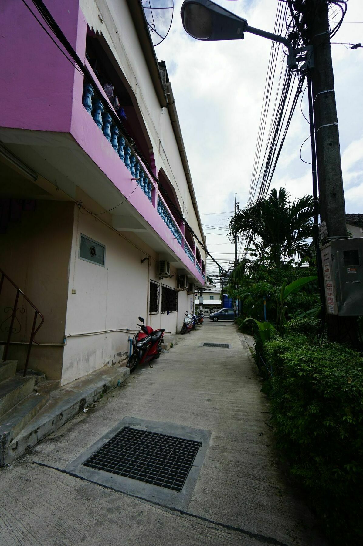 Hostel Kookkai House Patong Exterior foto